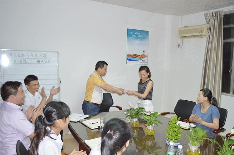 美創達誠表彰大會 美創達誠表彰大會